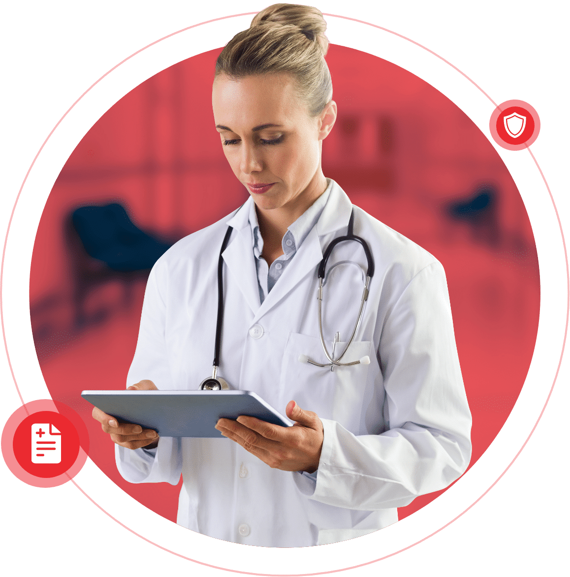 Médecin consultant un rapport d'analyse de sang sur une tablette